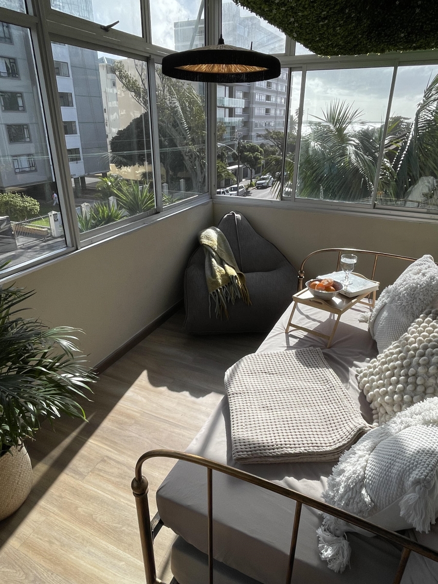 To Let 3 Bedroom Property for Rent in Sea Point Western Cape